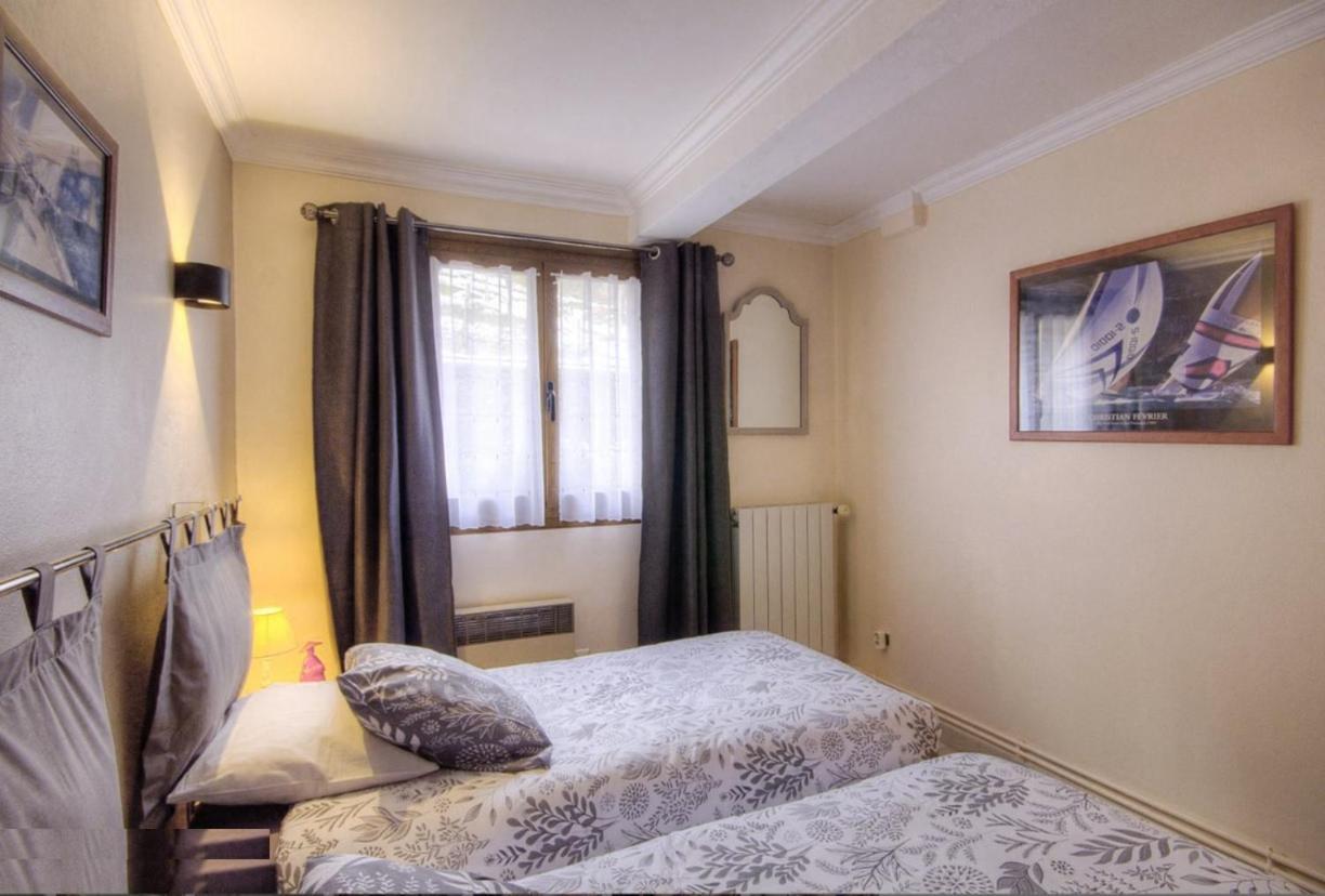 Amon Nos Otes Villa Vezzani ภายนอก รูปภาพ