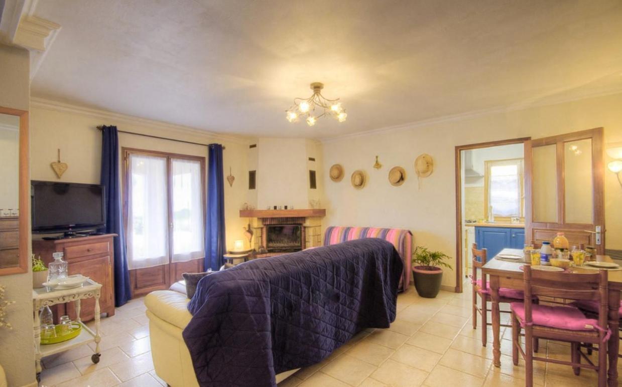 Amon Nos Otes Villa Vezzani ภายนอก รูปภาพ